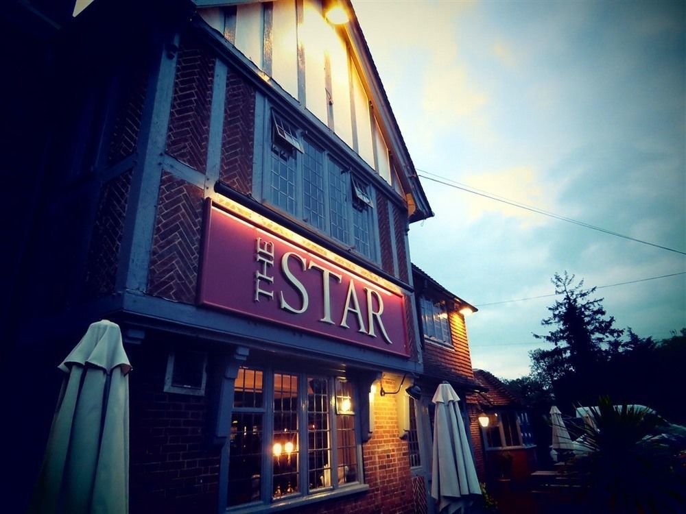 לינגפילד The Star Inn מראה חיצוני תמונה